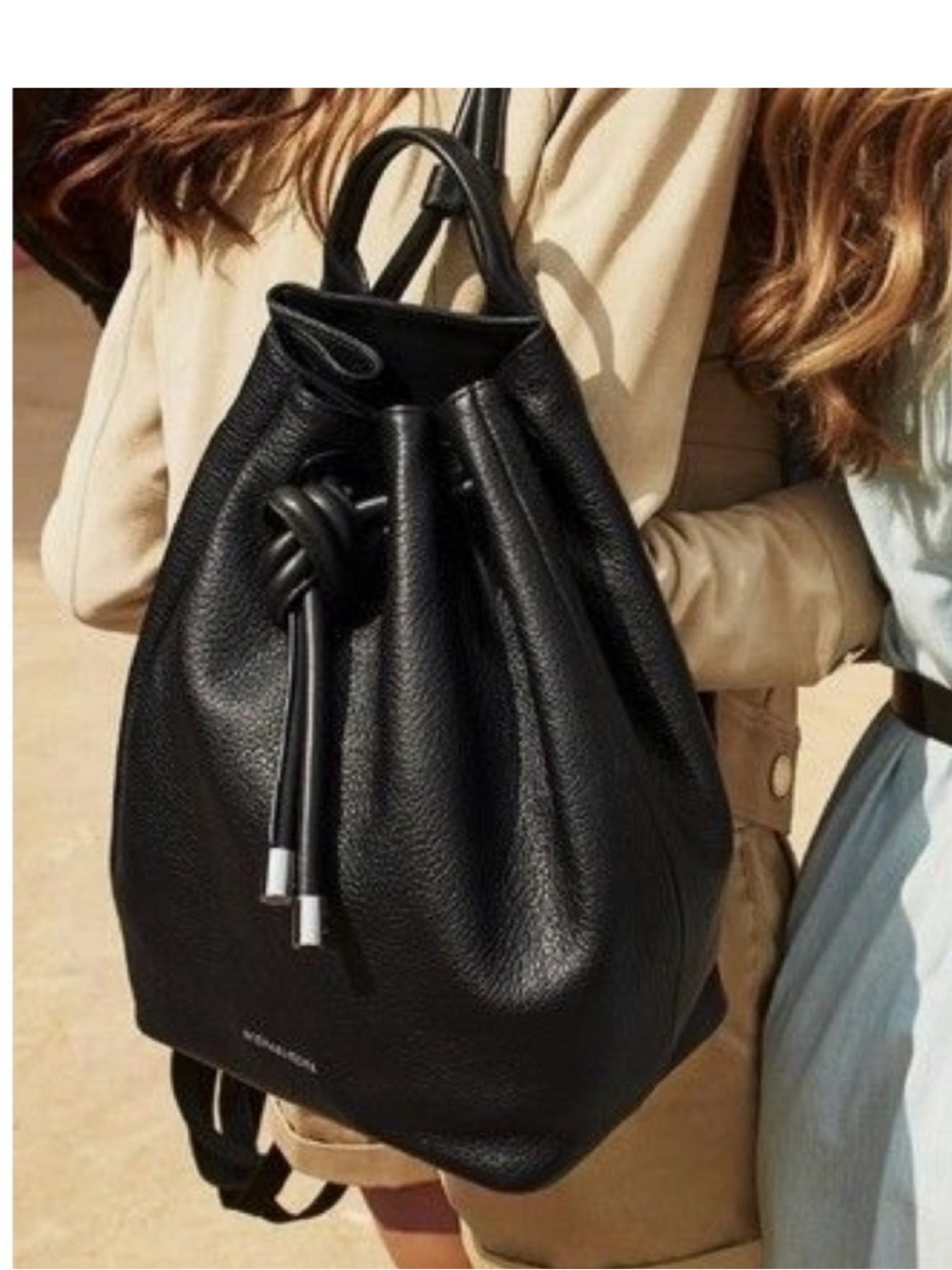 Michael Kors Handbag Purse
Dalia Drawstring Pebbled
Leather Black